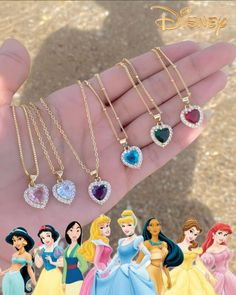 collares de acero Collares Aesthetic, Kawaii Store, Cute Shop, Necklace Diy, Mbti, Beaded Necklace, Valentines, Bracelet