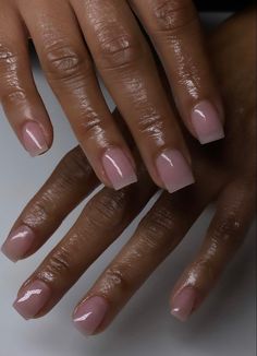 Short Acrylic Clear Nails, Plain Nails Natural, Natural Gel X Nails Short, Cute Clear Nails Short, Nails Clear Design Ideas, Clear Short Gel Nails, Short Squoval Nails Ideas, Gel Overlay On Short Natural Nails, Cute Plain Short Nails