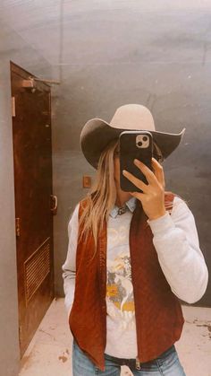 Country Stuff, Western Outfits Women, Cowgirl Style, Outfit Inspo Fall, Country Outfits, Western Outfits, Western Style, Western Fashion