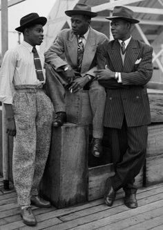 The Blacker The Berry, Jamaican Men, 1950s Mens Fashion, Men In Suits, Vintage Foto's, Zoot Suit, Mode Editorials, Americana Vintage, 1950s Mens