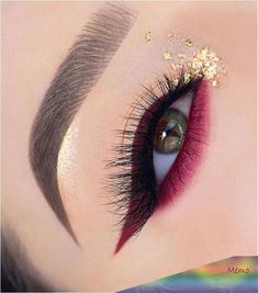 fotos para tus novelas - Sombras P/2 - Wattpad Make Up Designs, Maquillage On Fleek, Eye Makeup Steps, Dramatic Makeup, Eye Makeup Designs, Makijaż Smokey Eye, Colorful Eye Makeup, Makeup Eye Looks, Creative Eye Makeup