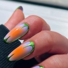 Cute Painted Nail Ideas, Mid Century Modern Nails, Maximalist Nail Art, Fun Colorful Nails, 70s Nails Retro, Colorful Chrome Nails, Art Deco Nail Art, Trippy Nail Art, Hippie Nail Art