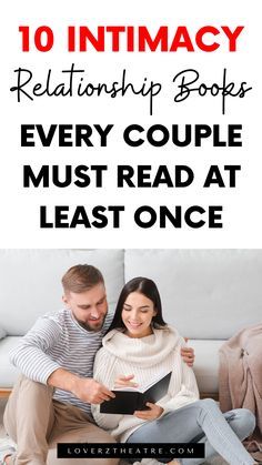 a man and woman sitting on the floor reading books with text overlay that reads 10 int