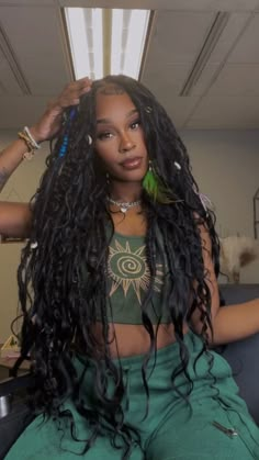 Messy Goddess Locs, Goddess Bubble Braids, Boho Soft Locs, Fairy Locks, Fairy Locs, Dread Ideas, Locs Ideas, Boho Goddess Locs, Exotic Outfits