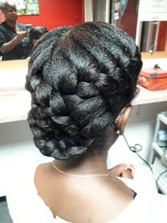 Natural Hair Winter Styles, Natural Blowout Hairstyles For Black Women, Elegant Natural Hairstyles Black, Finger Waves Natural Hair, Elegant Natural Hairstyles, Natural Updo Hairstyles, Updo Natural Hair, Natural Wedding Hairstyles, Twisted Hair