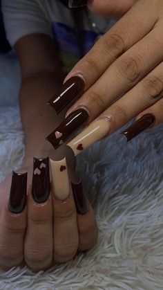 Nail Art Designs Brown Color, Fall Nail Designs On Black Women, Nails Dark Colors Designs, Autumn Theme Nails, Late September Nails, Dark Red Acrylic Nails Coffin, Fall Nail Inspo 2023, Brown Cute Nails, Burgundy Nail Designs Coffin