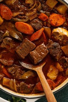 Jamaican Beef Stew, Marinated Vegetables, Jamaican Cuisine, Adobo Seasoning, Jamaican Food, Jerk Seasoning, Carrots And Potatoes, Puerto Rican Recipes, Andouille Sausage