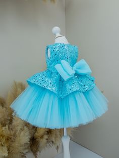 Ball Gown For Baby Girl, Baby Girl Ball Gown, Baby Ball Gown, Baby Gowns Party Wear, Baby Gown Design, Big Bow Dress, Fairy Princess Costume, Toddler Birthday Dress, Pretty Dresses For Kids