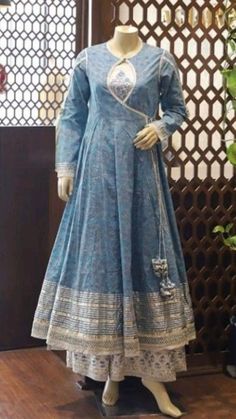 Beautiful Anarkali, Trendy Outfits Indian, Lace Dress Design, Kurti Patterns, Long Kurti Designs, Cotton Kurti Designs