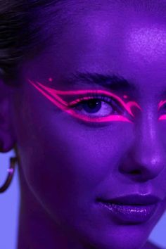 Creative Makeup Looks, Glow Party, Party Makeup, Creative Makeup, Makeup Looks, Beauty