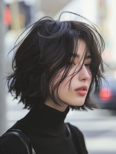 Short Brown Hair Oval Face, Pretty Woman Aesthetic, Short Trendy Haircuts For Women, Grunge Cut, Layers Short Hair, Layered Bob Haircut, Layered Bob Haircuts, Layered Bob Short, Face Girl