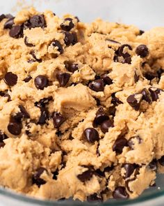 chocolate chip cookie dough in a glass bowl