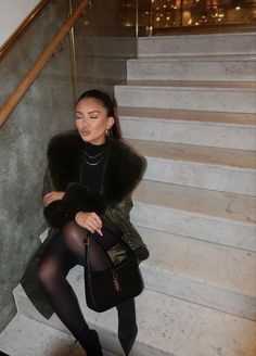 Winter Night Outfit, Night Outfits Winter, Nyc Winter Outfits, Winter Date Night Outfits, Chique Outfit, Nyc Outfits, New York Outfits