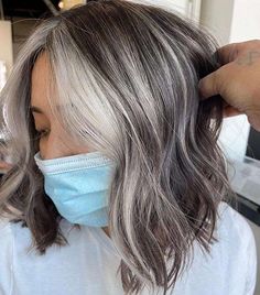 Grey Blending, Grey Hair Transformation, Grey Hair Inspiration, Gray Hair Growing Out, Natural Gray Hair, Transition To Gray Hair, Gray Hair Highlights, Light Hair Color