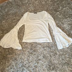 Size Large Never Worn Wide Arm Long Sleeve White Shein Shirt Shein Tops, Wide Sleeves, Christmas Wishlist, White Long Sleeve, Shirt Color, White Shirt, Long Sleeve Shirt, Sleeve Shirt, Long Sleeve Shirts