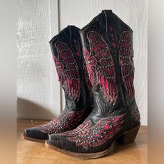 Worn Once. Beautiful Condition. Cowgirl Boots Pink, Corral Cowgirl Boots, Cowgirl Boots, Shoes Black, Shoes Heels Boots, Shoes Women Heels, Black Shoes, Heeled Boots, Shoes Heels