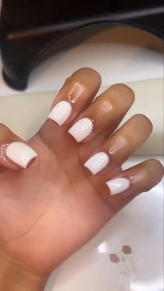 Short White Nails Square, White Nail Ideas Short, Shorter White Acrylic Nails, White Short Nails Acrylic, Short Acrylic White Nails, Short Acrylic Nails Square White, Short White Arclyc Nail, White Short Square Nails, Pearl White Acrylic Nails Square