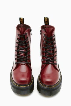 Dr. Martens. Agyness Deyn, Platform Combat Boots, Army Boots, Dr Martens Boots, Stiletto Shoes, Leather Lace Up Boots, Boots Ankle, Crazy Shoes, Doc Martens