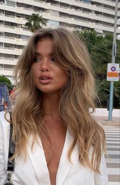 Bronde Hair, Dirty Blonde Hair, Honey Blonde Hair, Dark Blonde Hair, Blonde Hair Inspiration, Healthier Hair, Blonde Hair Looks, Brunette To Blonde