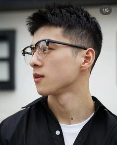 Short Asian Haircut Men, Asian Men Haircut, Short Korean Hairstyles, Asian Fade Haircut, Mens Haircuts Straight Hair, Very Short Hair Men, Asian Men's Hairstyles