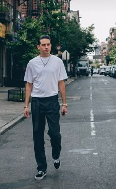 G Eazy Outfits, G Eazy Style, Vans Outfit Men, Tatto Boys, Vans Outfit, G Eazy, Iggy Azalea, Best Mens Fashion