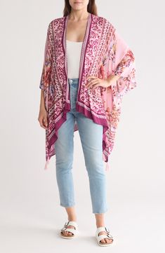 Love to layer this lightweight ruana that is covered in a garden bird design that is perfect for your next warm-weather adventure. 36" length (size O/S) Open front Short sleeves 100% rayon Hand wash, dry flat Imported Casual Summer Patterned Outerwear, Spring Beach Outerwear With Boho Print, Spring Boho Print Outerwear For Beach, Fall Floral Print Beach Outerwear, Boho Print Outerwear For Beach In Spring, Floral Print Outerwear For Beach In Fall, Boho Print Outerwear For Spring Beach, Floral Print Summer Outerwear For Layering, Summer Floral Print Relaxed Fit Outerwear