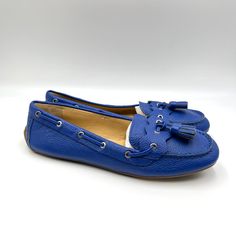 Talbots Women's Blue Pebbled Leather Tassel Loafers. Women's Size 8 Regular / Medium Width. Condition: New Without Box. New To Poshmark? Sign Up Using Invite Code: Tentoday For $10 Off Your Purchase! __ Casual Career Professional Work Everyday Classic Office Comfort Date Night Out Modern Summer Winter Fall Spring Blogger Casual Minimalist Trends Trendy Favorite Fashion Comfortable Every Day Wardrobe Staple 90s 90's Y2k Ballet Flats Slip On Loafers Pointed Pointy Point Toe Quality Well Made Comfy Blue Slip-on Moccasins For Work, Blue Moccasins For Spring With Flat Heel, Blue Spring Moccasins With Flat Heel, Blue Spring Moccasins, Blue Slip-on Moccasins For Spring, Casual Blue Tassel Loafers With Leather Sole, Spring Casual Blue Moccasins, Blue Slip-on Boat Shoes For Spring, Casual Slip-on Loafers With Tassels