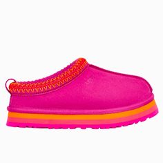 Send Offers. I May Accept. Brand New Never Worn Or Tried On 100% Authentic Straight From Ugg Preppy Things For Christmas, Uggs Colors, Colorful Uggs, Pink Ugg Slippers, Cute Uggs, Girly Christmas Gifts, Ugg Sneakers, Ugg Tazz, Pretty Sneakers