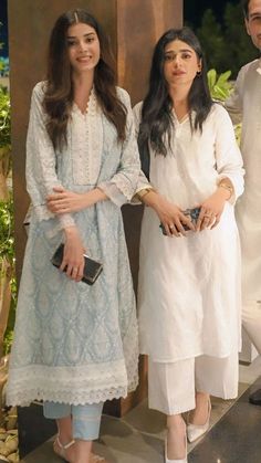 Pakistani Dresses Casual Silk, Indian Outfits For Short Women, Bride Casual Outfit, Simple Pakistani Suits Casual, Winter Ethnic Wear Indian, Casual Pakistani Dresses, Casual Desi Outfits, Pakistani Suits Casual, Daily Wear Clothes