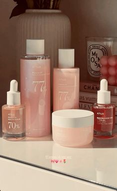 Anua Skincare Aesthetic, It Girl Skincare, Korean Skincare Aesthetic, Yesstyle Skincare, Anua Skincare, Beauty Supplement, Homemade Body Care, Oily Sensitive Skin, Serious Skin Care