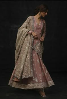 Nida Azwer, Nikah Dress, Formal Clothes, Bridal Dresses Pakistan, Salwar Kamiz, Bridal Dress Fashion