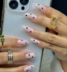 #Relationship# fashion# diy February Nails, Pink Chrome, Subtle Nails, Colorful Nails, Casual Nails, Blush Nails, Pastel Nails, Paint Shades