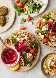 Homemade Falafel Recipe, Baked Falafel Recipe, Homemade Falafel, Falafel Pita, Best Veggie Burger, Pita Wrap, Baked Falafel, Falafel Recipe, Greek Cooking