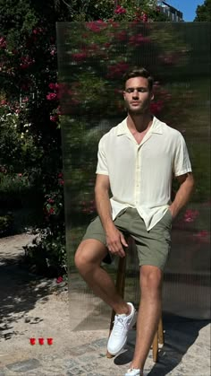 Mens Outfits Italy Summer, Men Trendy Outfits Summer, Male Italy Outfit, Men Relaxed Style, Shorts Guys Outfit, Italian Man Summer Outfit, Men’s Going Out Outfits Summer, Summer In Italy Men Outfit, Mens Style European