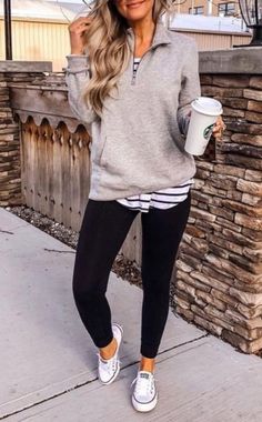 Look Legging, Mode Casual, Trendy Street Style, Outfit Trends, Autumn Fashion Casual, Cute Fall Outfits, Winter Mode, Hippie Outfits, Casual Winter Outfits