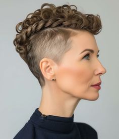 Torchon laterale pixie cut rasature Bridesmaid Makeup, Pixie Cut, Hair Tutorial, Wedding Hairstyles, Cool Hairstyles, Short Hair Styles, Hair Cuts, Hair Styles