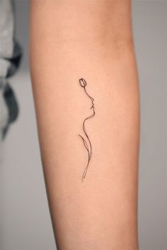 Minimalist Floral Tattoo on Arm Dainty Narcissus Flower Tattoo, Single Line Daisy Tattoo, Simplistic Daffodil Tattoo, Continuous Line Daisy Tattoo, Abstract Daffodil Tattoo, Daisy Tattoos For Women, Minimalist Floral Tattoo, Small Rose Tattoo, Daisy Tattoo