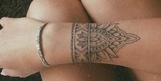 Mandela Tattoo, Tattoos Pinterest, Cuff Tattoo, Boho Tattoos, Inspiration Tattoos, Japanese Tattoos, Wrist Tattoos For Women, Mandala Tattoo Design, Lotus Tattoo