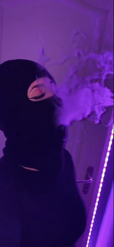 Baddie Smoker Aesthetic Wallpaper, Gangsta Wallpaper Iphone, Spam Pfp Baddie Wallpaper, Baddie Asthetic Picture, Baddie Ski Mask Aesthetic, Gangster Girl Thug Life, Cute Baddie Wallpaper, Baddie Profile Pictures, Gang Images