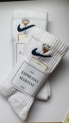 🎁 Save on your purchase🎁 Buy 1 product from our shop and save 10% 🎁 Use code: "VNTONI04"❤️ I am selling lovingly embroidered Espresso Martini socks. The perfect birthday gift idea for a personal gift! 🍸 Fast delivery possible within 3 days - fast shipping 📦 Fastest delivery if ordered before 10:00 a.m. within 1-2 working days! ⚠️ currently delayed shipping due to Easter business -- If you would like to give the socks as a gift, send me a quick message telling me when you need the socks. I w Tennis Socks, Cocktail Gifts, Keramik Design, Espresso Martini, Perfect Birthday Gift, Casual Socks, Perfect Birthday, Dream Clothes, Buy 1