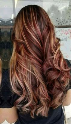 Rambut Brunette, Perfect Hair Color, Brunette Balayage, Curly Hair Types, Fall Hair Color For Brunettes, Balayage Brunette, Latest Hair