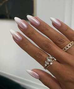 Chrome Pink Ombre Nails, Nails Inspiration 2024, Ombre Nail Designs 2024, 2024 Acrylic Nails, Wedding Nails Ombre, Ombre Chrome Nails Designs, White Chrome Nails Designs, Pink Design Nails, Ombre Chrome Nails