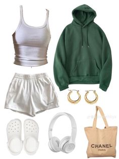 Comfortable Outfits For Home, Outfit Layout Aesthetic Winter, Comfy Outfits Layout, Cute Chill Outfits Summer, Lazy Day Outfits Summer, Lounge Outfit Aesthetic, At Home Fits, Lazy Girl Outfits, Outfit Ideas Layout