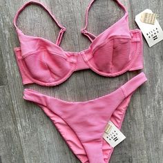 Omgg This Set Is So Hottt In Pink!!! Billabong Australia Collection M/10 Underwire Cut Top Adjustable Slide And Ring Straps S Hook At Center Back Love The Ribbed Finish Sexxxy Hike Cut Bottoms High Leg Cut Skimpy Coverage Tons Of Surf/Skate/Snow Gear In My Closet! Soo Many Bikinis And One Pieces!! Lemme Know If You Need Help Starting A Bundle!! Make Sure To Check Out The Rest Of My Page And Don’t Be Afraid To Ask Me Any Questions! - Makita Billabong Bikinis, Preppy Swimsuit, Swimsuit Inspo, Sarah Cameron, Snow Gear, Trendy Swimsuits, Summer 2025, Italy Outfits, Summer Swimwear