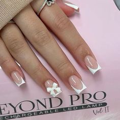 #frenchnails #frenchtipnails #bows #coquette #coquetteaesthetic #nails #nailart #naildesign #pink #ribbon #sparkle Acrylic Manicure, Nails Solid, Fake Nails White, Pink Designs, Manicure Diy, Nails White, Nails For Women, White French