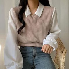 buenass esta es como la cuarta historia que escribo aquí en Wattpad y… #romance # Romance # amreading # books # wattpad Outfits Cold, Korean Casual Outfits, Korean Girl Fashion, Outfits Winter, Women Trends, Korean Outfits