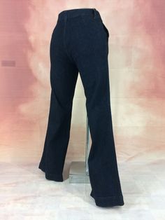 "Size 30 Vintage Lauren Jeans by Ralph Lauren Women's Bareback Wide Leg Denim Pants W30 L32 Medium Waisted Bootcut Jeans Girlfriend Jeans Mom Jeans Made In Hong Kong. Brand: Lauren Jeans by Ralph Lauren Size On Tag marked 4 but fits more like 30\" waist, 10.75\" rise, 22.5\" thighs, 38\" hips, 32\" inseam,! Fits a size 30, but check your measurements and compares the measurement with your garment. (see full measurement below) Recommended modern size: 30\" (30x32) Material : Cotton 98%, Elastane Fitted Dark Wash Wide Leg Flare Jeans, Denim Blue Flare Jeans With Belt Loops, Classic Flare Denim Pants, Classic Flared Denim Blue Bottoms, Mid-rise Stretch Flare Jeans With Belt Loops, Fitted Denim Blue Flare Jeans, Denim Blue Flare Jeans Full Length, Full-length Denim Flare Jeans With Belt Loops, Fitted Flare Jeans In Denim Blue