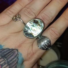 Beautiful Statement Ring! 925 Stamped Silver. Brand New! Rings Hippie, Funky Ring, Chunky Silver Jewellery, Abalone Ring, Funky Rings, Chunky Silver Rings, Dope Jewelry, Classy Jewelry, Abalone Shell