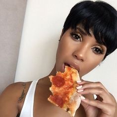 Mood. @watchjazzy | #thecutlife #shorthair #pixiecut #stunner ✂️                                                                                                                                                                                 More Cute Pixie Haircuts, Short Pixie Wigs, Short Relaxed Hairstyles, Cute Short Haircuts, Short Human Hair Wigs, Pixie Cut Wig, Short Straight Hair, Short Pixie Cut, Straight Human Hair