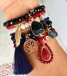 Birthday Witch, Alexandra Rodriguez, Junk Jewellery, Cute Birthday Pictures, Junk Jewelry, Buy Bead, Bangles Jewelry Designs, Muslimah Fashion Outfits, Bracelet Design